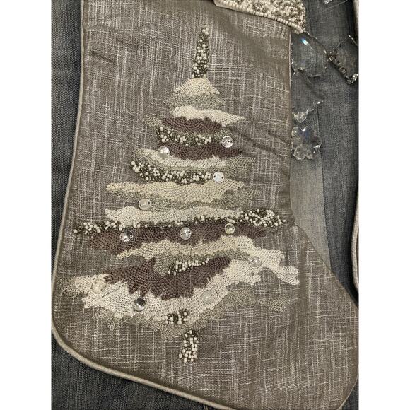 Pier 1 Imports CHRISTMAS STOCKING Holiday 18" Beaded Silver& White Tree‎ Set 2 - Picture 3 of 7